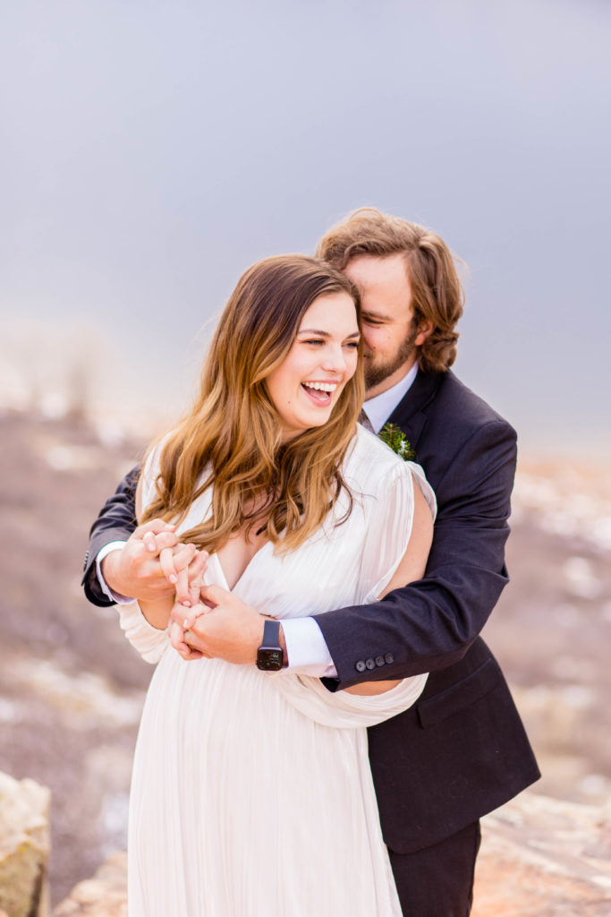 5 Tips for Choosing a Wedding Photographer | IndyPop Photo | Texas and Colorado Wedding Photographer | The Allen Farmhaus | Elopement Photographer | via indypopphoto.com