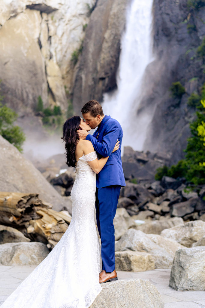 Yosemite National Park Elopement | IndyPop Photography | Yosemite National Park | Yosemite Falls | California | Colorado + Central Texas Elopement + Wedding Photographer | via indypopphoto.com