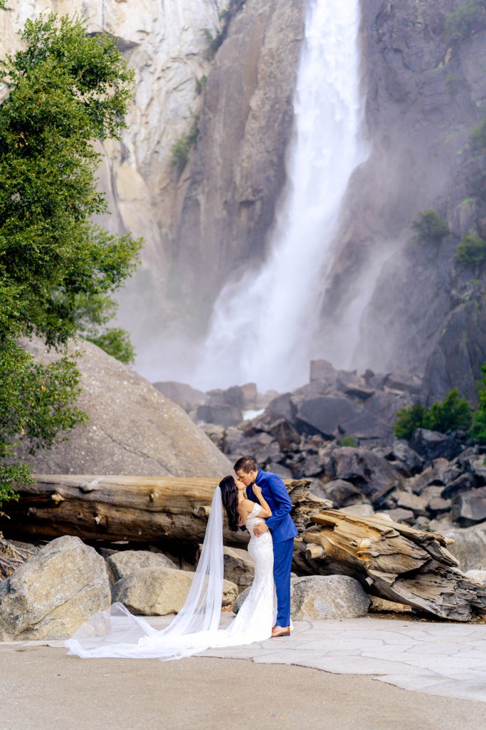 Private Vows in Yosemite National Park | IndyPop Photography | Yosemite Falls | Yosemite National Park | California | Colorado + Central Texas Elopement + Wedding Photographer | via indypopphoto.com