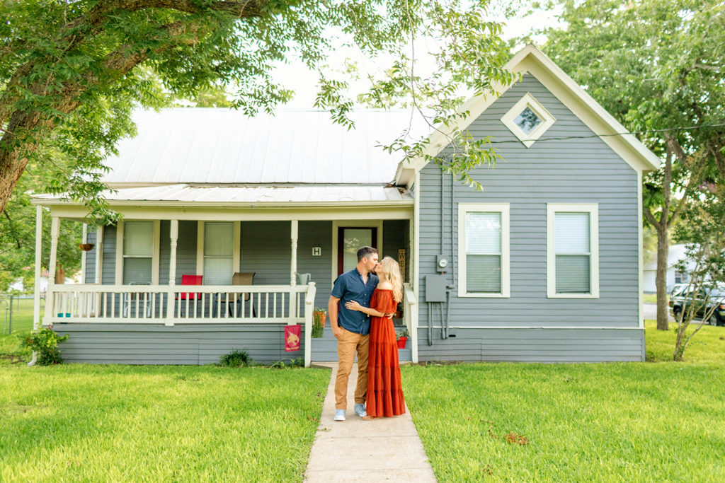 Romantic Engagement Session on family ranch | Indy Pop Photography | Texas Wedding Photographer | Shiner, Texas | romantic Texas engagement photos, engagement session outfit inspiration, ranch engagement photos, romantic ranch engagement photos, ranch engagement outfit ideas | via indypopphoto.com