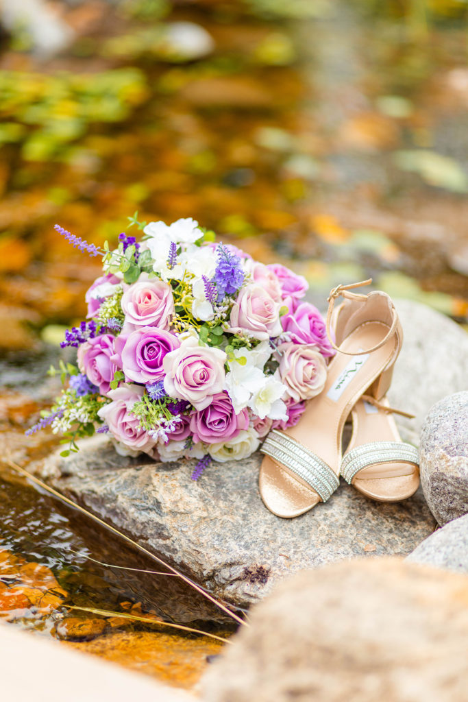 Spruce Mountain Ranch Wedding | Indy Pop Photography | Colorado Wedding Photographer | wedding day details, Colorado wedding inspiration, invitation suite, pink and purple wedding colors, pink wedding theme, pink wedding florals, bridal bouquet | via indypopphoto.com
